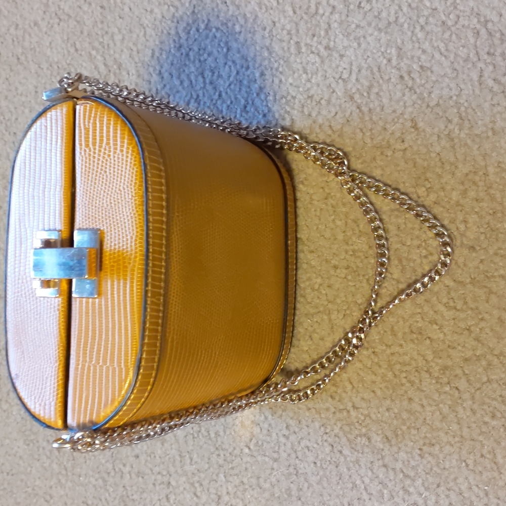 Topshop hardshell imitation alligator skin purse